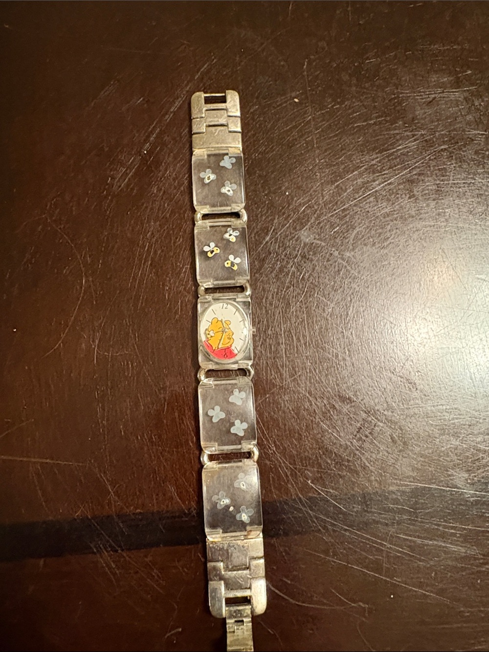 Vintage Disney Winnie the Pooh watch. Broken does not work